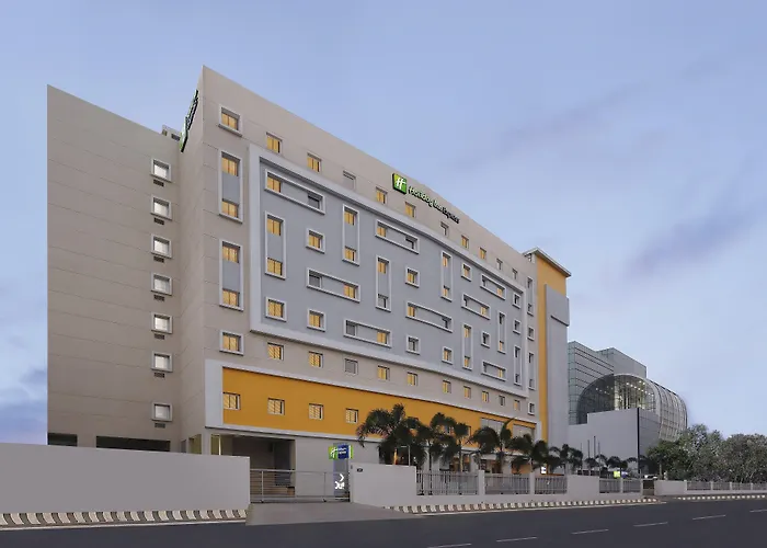 Holiday Inn Express Chennai Omr Thoraipakkam By IhgAirport Hotel